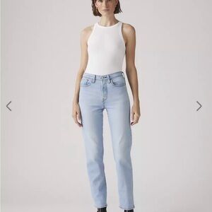 Levi’s Wedgie Straight Ankle Jeans